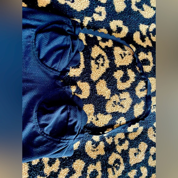 Size L black scalloped halter Marysia one piece bathing suit - Picture 3 of 8